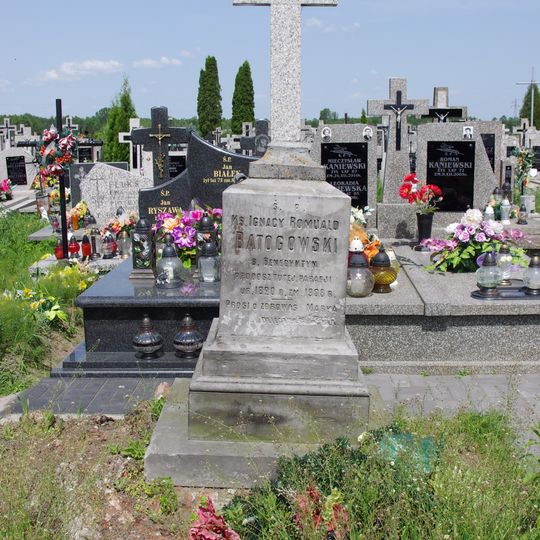 Cmentarz rzym.-kat. , 11-go Listopada 26 w Postolisce