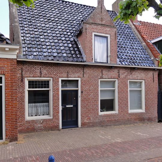 Voorstraat 4