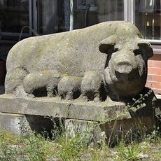 Socha bachyně severně od Benátek