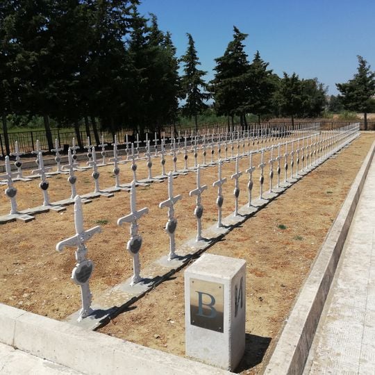 Cimetière militaire serbe de Menzel Bourguiba