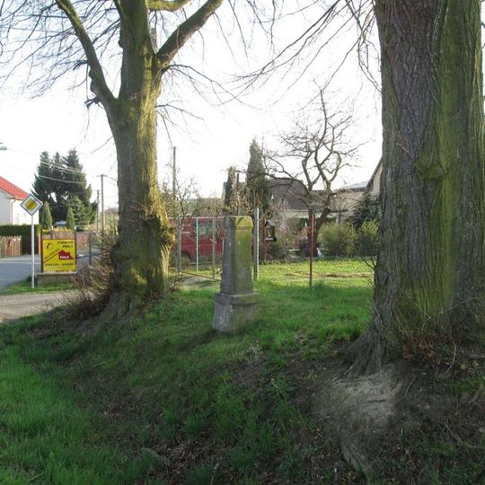 Kříž v Mirošově ve Veselské ulici