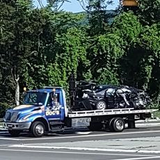 Doc's Auto Body Shop
