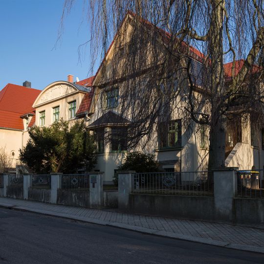 Wohnhaus Weisbachstraße 6; 8; 8a