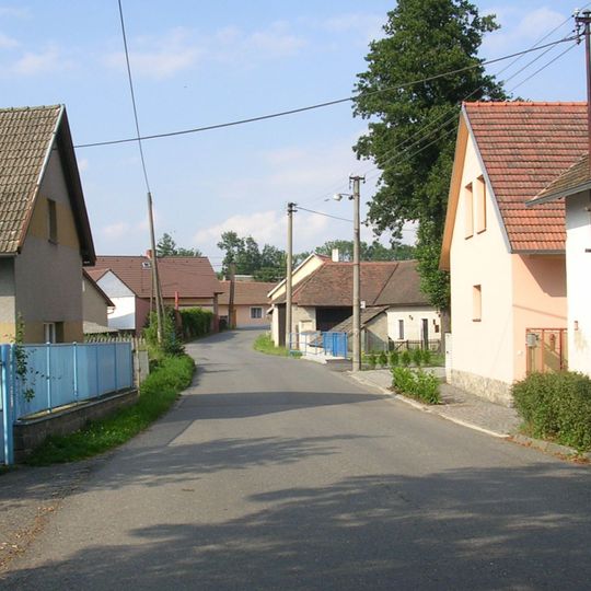 Most silnice III/10230 přes potok v Solopyskách