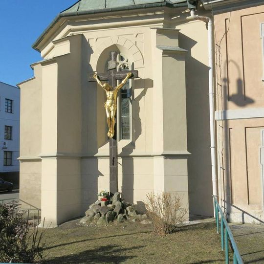 Kříž u kostela svaté Máří Magdaleny v České Lípě