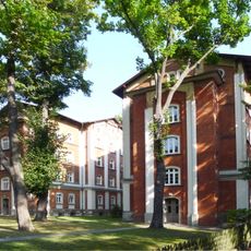 Köhlerstraße 5–6, 8–9