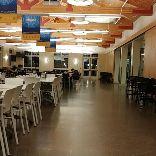 Wallace Dining Center