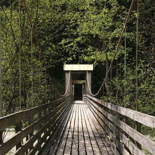 Ehem. Eisenbahnbrücke, heute Fußgängerbrücke