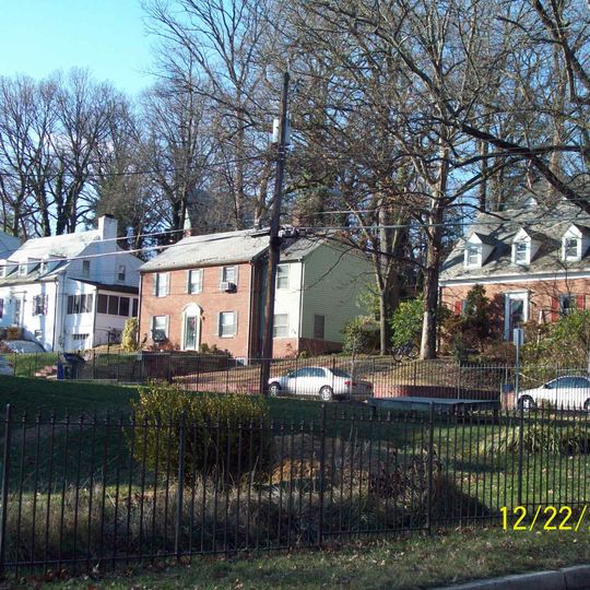 Calvert Hills Historic District