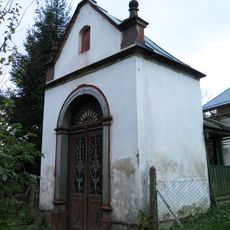 Kaplička Panny Marie se sochou Immaculaty