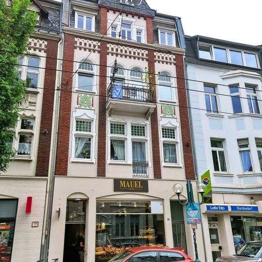 Friedrich-Breuer-Straße 52