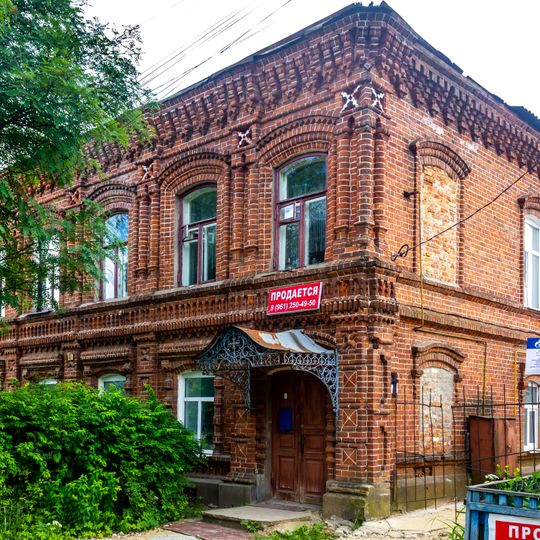 Дом Янцевых