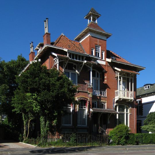 Dubbele villa in Art Nouveaustijl