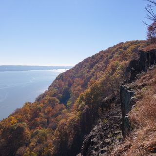 Hook Mountain State Park