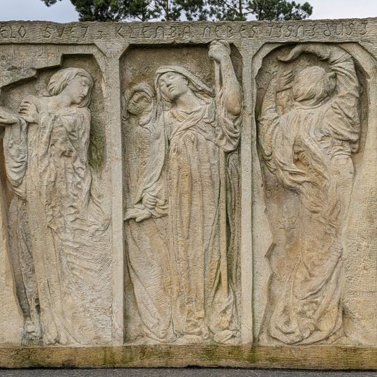 Náhrobek rodiny Pírkovy