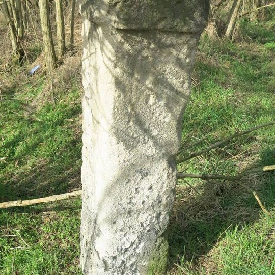 Milník na západním okraji Vodochod