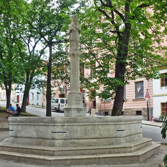 Kašna I se sochou svatého Jana Nepomuckého