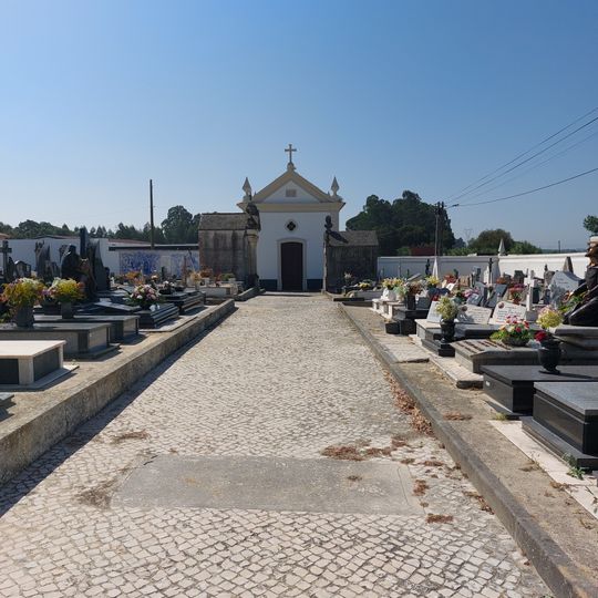 Cemitério de Regueira de Pontes