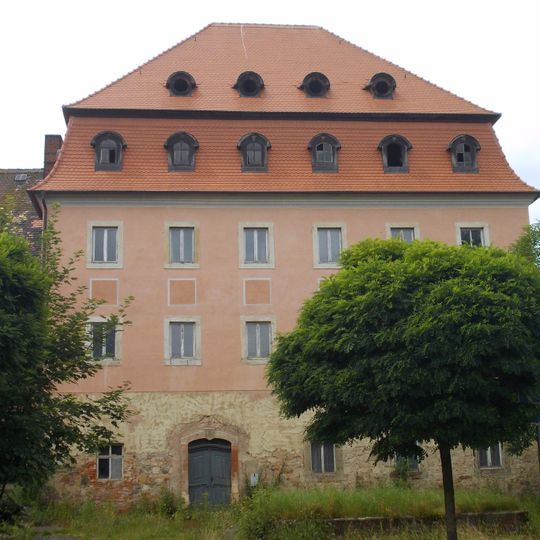Einzeldenkmal der Sachgesamtheit Schloss und Rittergut Frohburg: ehemaliges Gutshaus des Rittergutes Florian-Geyer-Straße 5