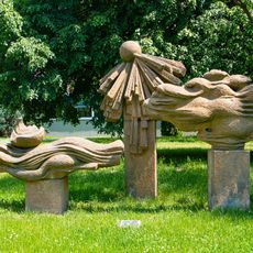 Socha Slunce, vzduch a voda