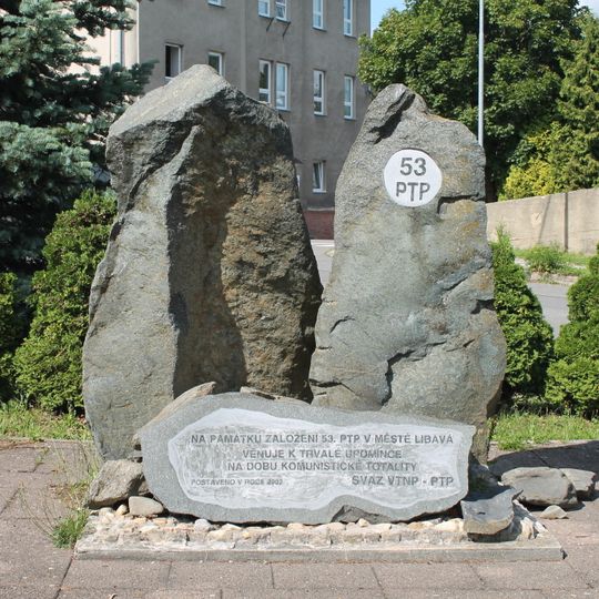 Památník založení 53. PTP na náměstí v Libavé