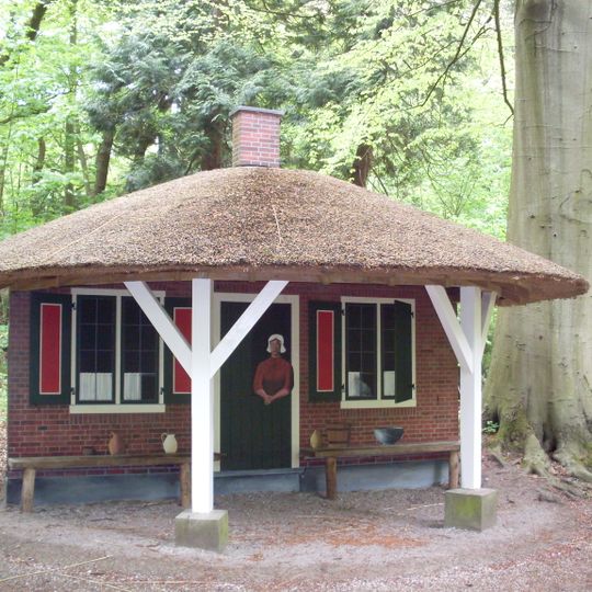 Elswout: huisje van ka-buur