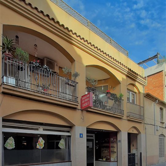 House in carrer Joan Maragall, 18-20