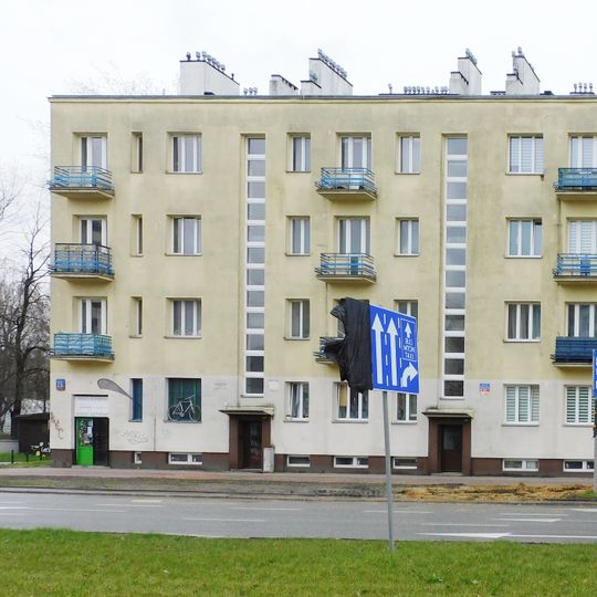 Blok przy ulicy Kasprzaka 23A