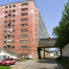 Mostní přechod z budovy Jawa Týnec přes silnici III/1068