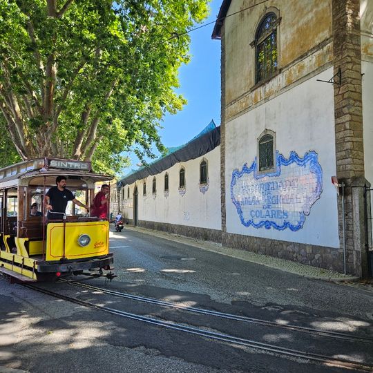 Linha do elétrico de Sintra, na totalidade do seu percurso atualmente subsistente, incluindo as respetivas estruturas de apoio e composições