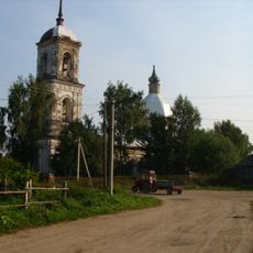 Троицкая церковь с интерьером (Поречье)