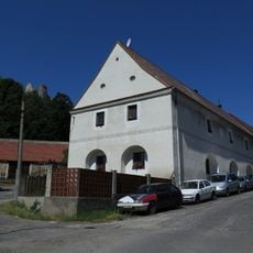 Panský dvůr - původně sýpka