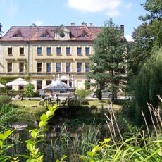 Palace complex in Wojnowice