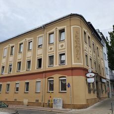 Heute Pension mit Gaststätte, ursprünglich Hotel mit Gaststätte Bahnhofstraße 51