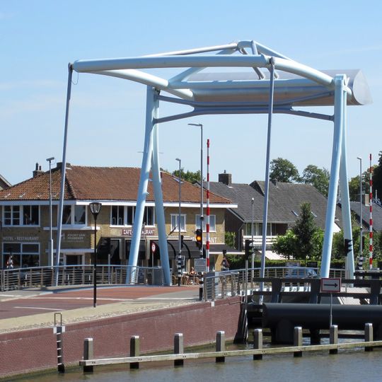 Stationsbrug