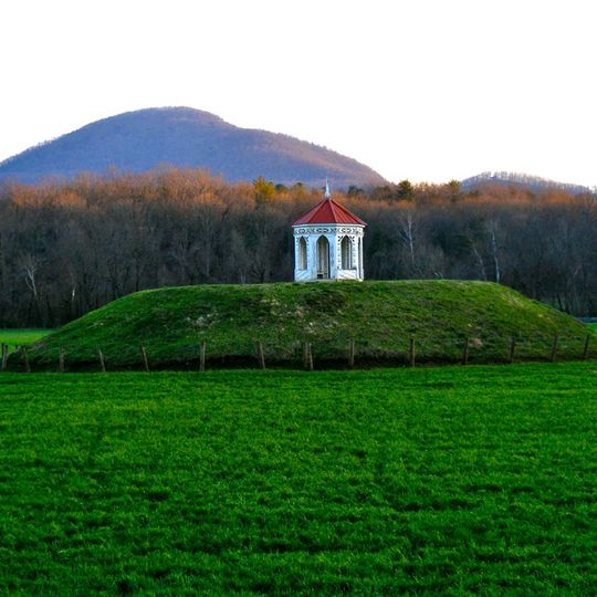 Nacoochee Mound
