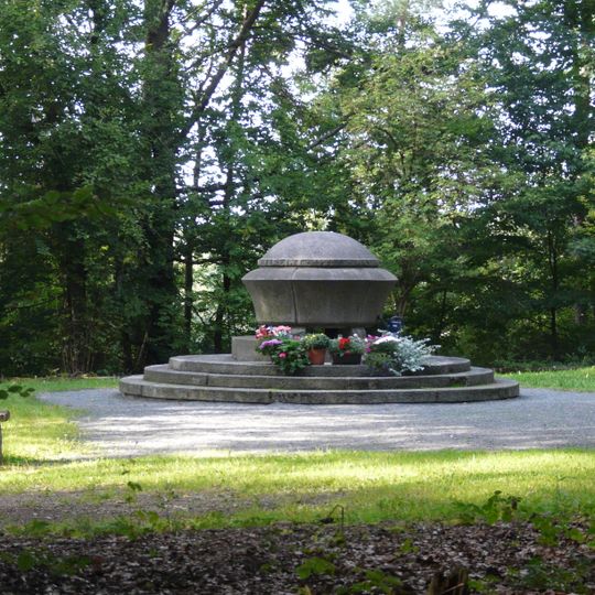 Gedenkstätte für die Opfer des KZ-Hersbruck in Happurg