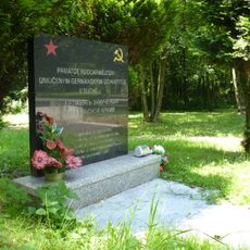 Red Army Memorial, Prostřední Suchá