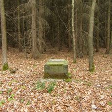 Podstavec jižně od Svojanova u silnice