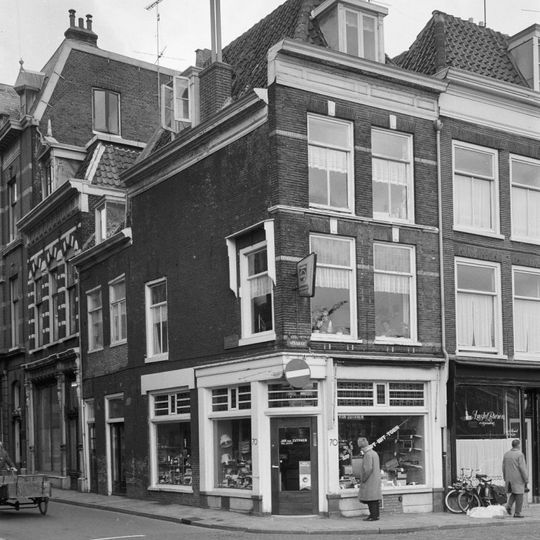 Hoekpand langs Korte Veerstraat