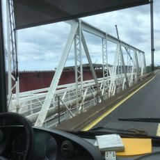 Nouveau pont de la Rivière des Galets
