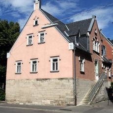 Wohn- und Geschäftshaus