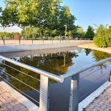 Estanque paseo Central