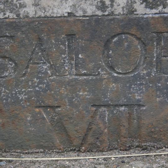Milestone, Acton Reynald School wall S Grinshill turn