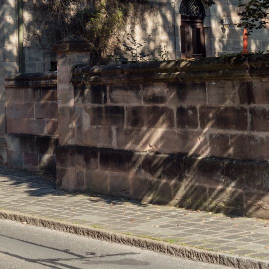 Einfriedung Harsdorf’sches Schloss