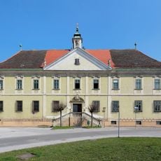 Parochial House Mistelbach