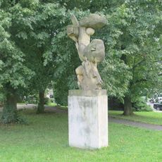 Socha Danae v parčíku v Masarykově ulici na Bukově