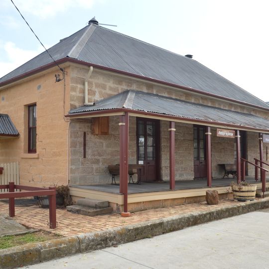 Colonial Cottage Museum