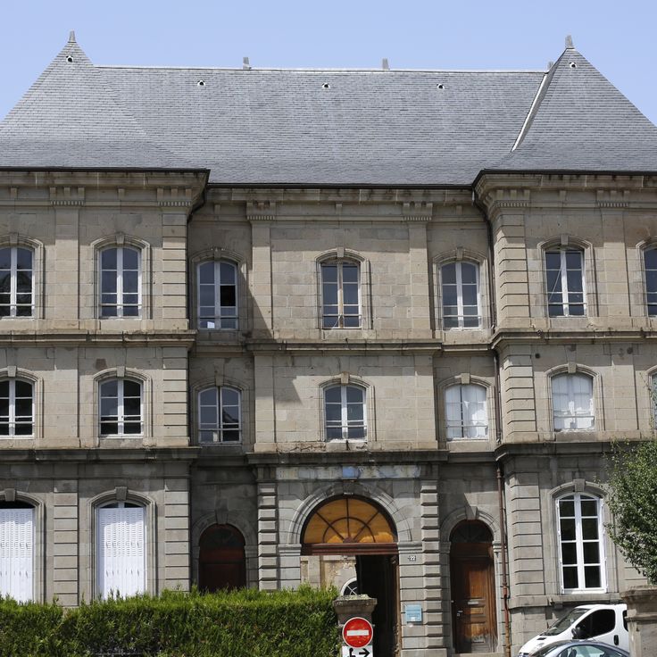 Building of the gendarmerie in Aurillac