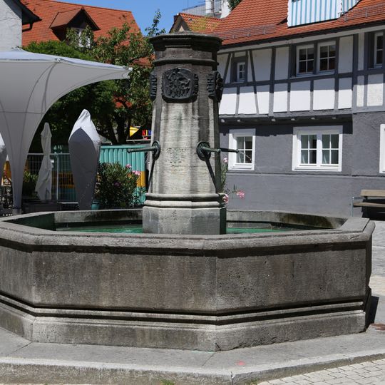 Alter-Schulplatz-Brunnen